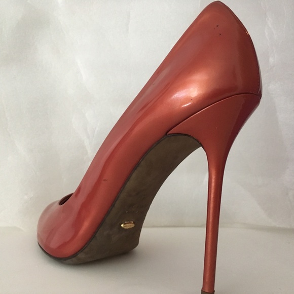 Brand new Sergio Rossi 6" pumps - Picture 2 of 3